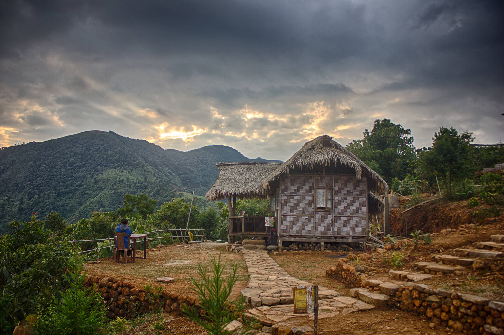 Kongthong, Khatar-shnong