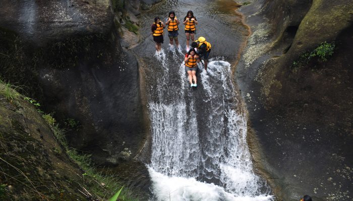 Travel_Meghalaya_Canyoning (1)